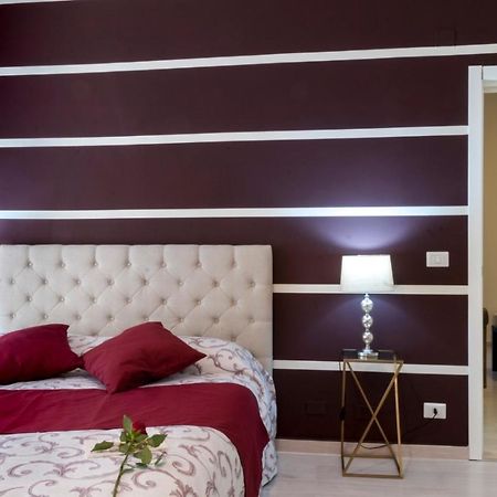 Le Finestre Sulla Piazza Bed & Breakfast Boiano Bagian luar foto