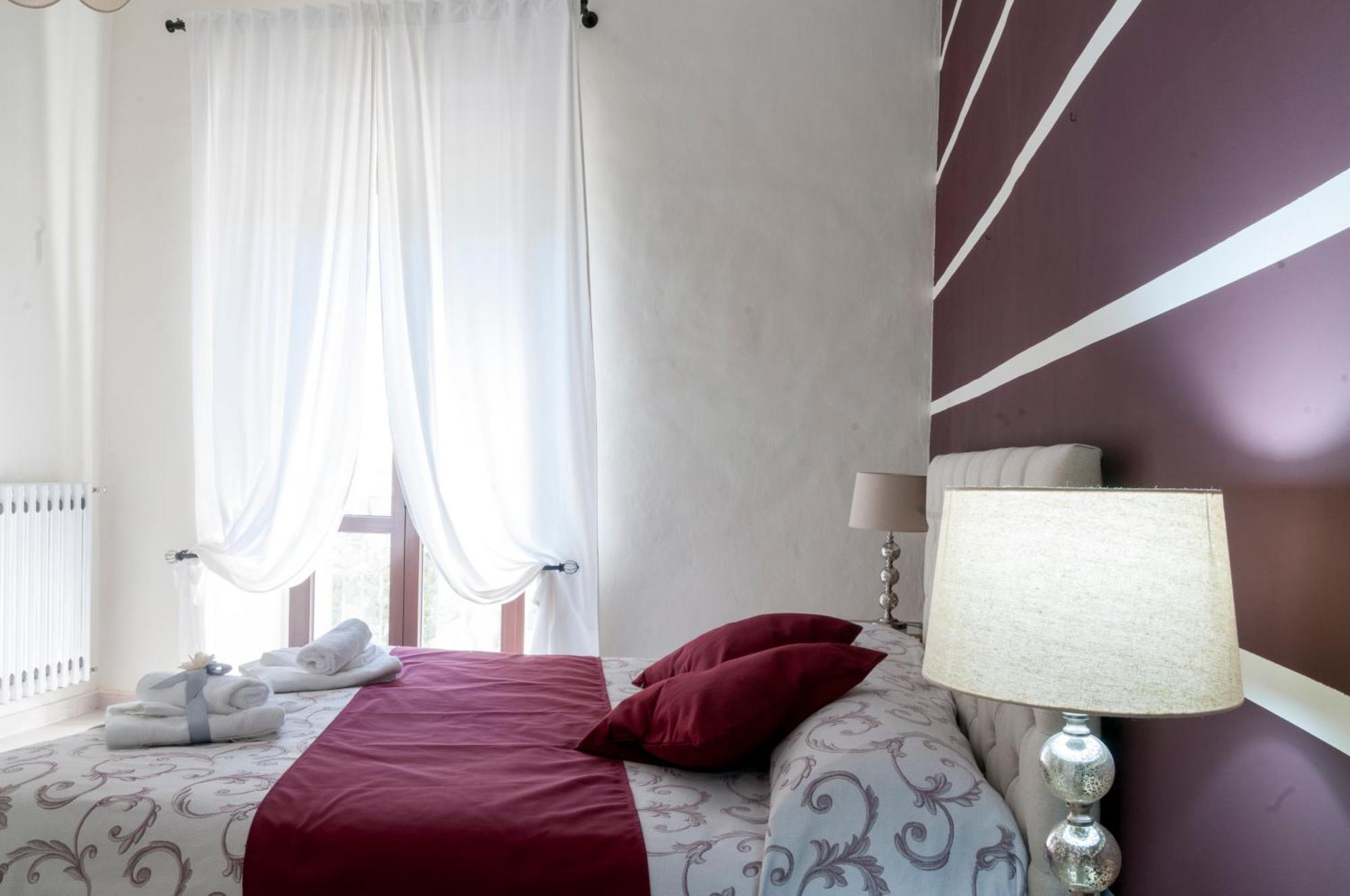 Le Finestre Sulla Piazza Bed & Breakfast Boiano Bagian luar foto