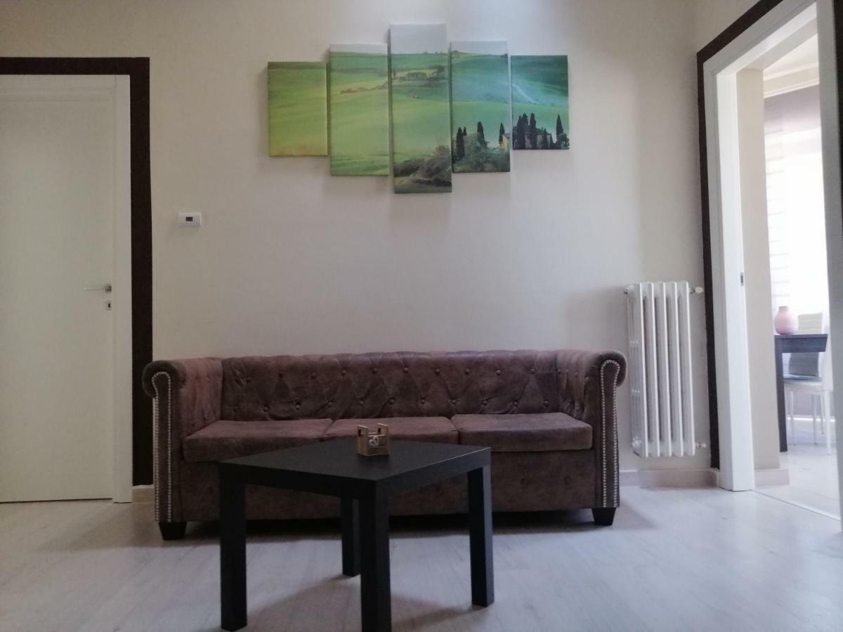 Le Finestre Sulla Piazza Bed & Breakfast Boiano Bagian luar foto