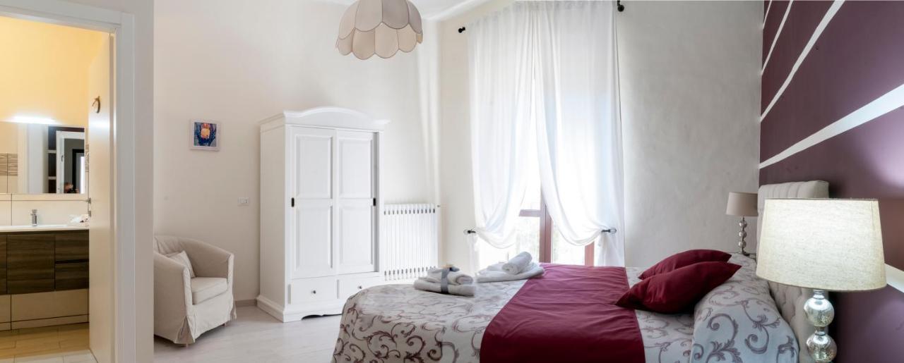 Le Finestre Sulla Piazza Bed & Breakfast Boiano Bagian luar foto