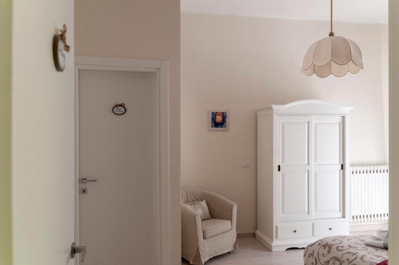 Le Finestre Sulla Piazza Bed & Breakfast Boiano Bagian luar foto