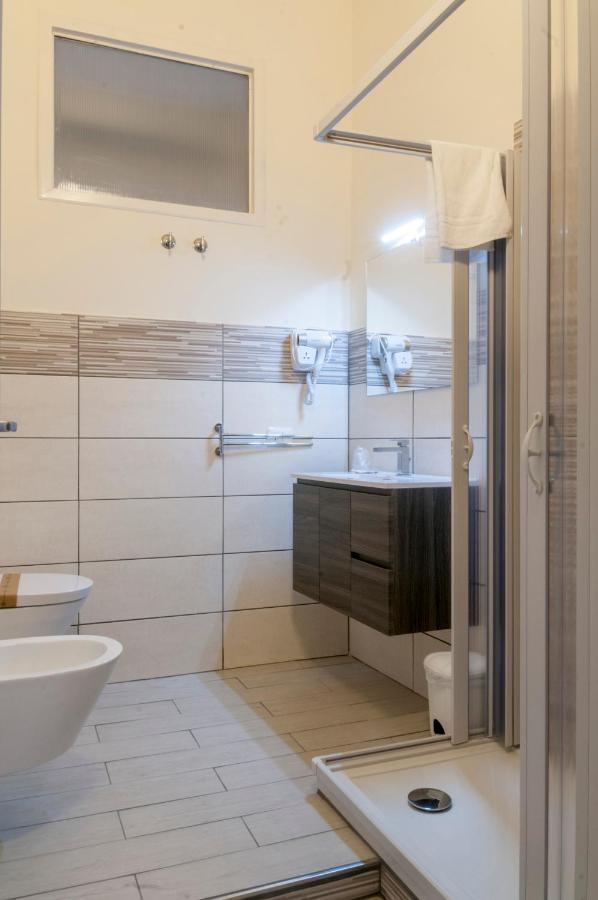 Le Finestre Sulla Piazza Bed & Breakfast Boiano Bagian luar foto